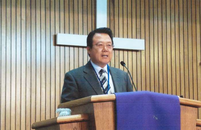 김 진환 목사 - 영어부 목사